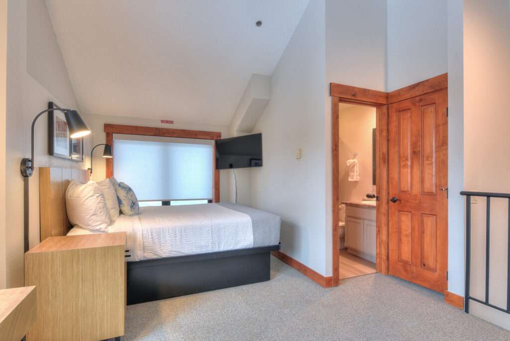 OneLoft loft bed and bath