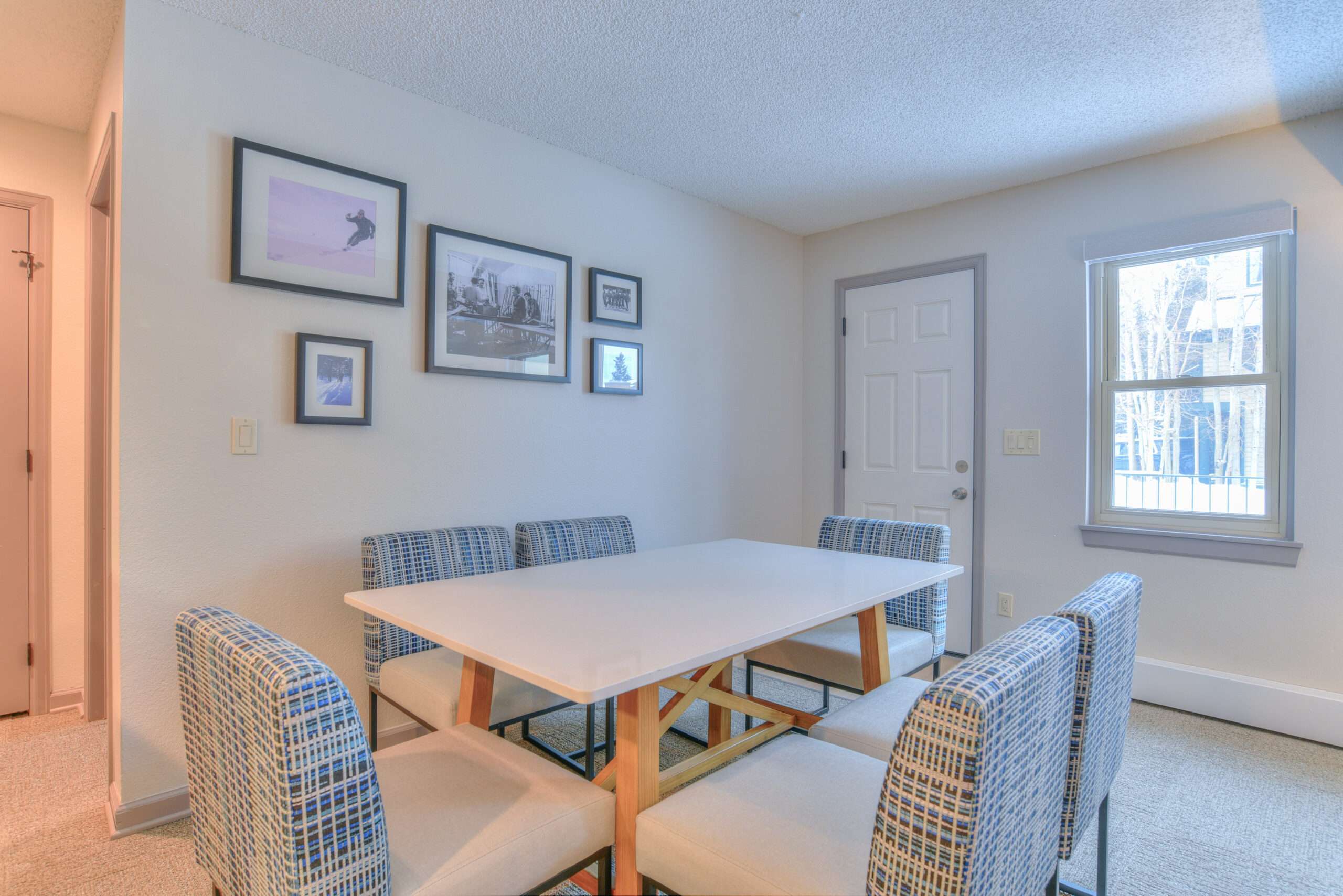 2L3Q 514 dining